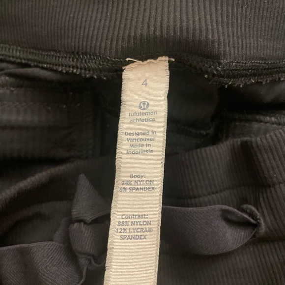 Women’s Black Dance Studio Cargo Pants Crop Size 4 - Picture 8 of 11